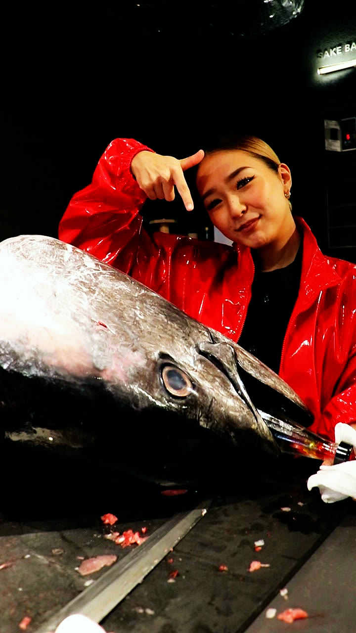 マグロショットに使う頭とスタッフ